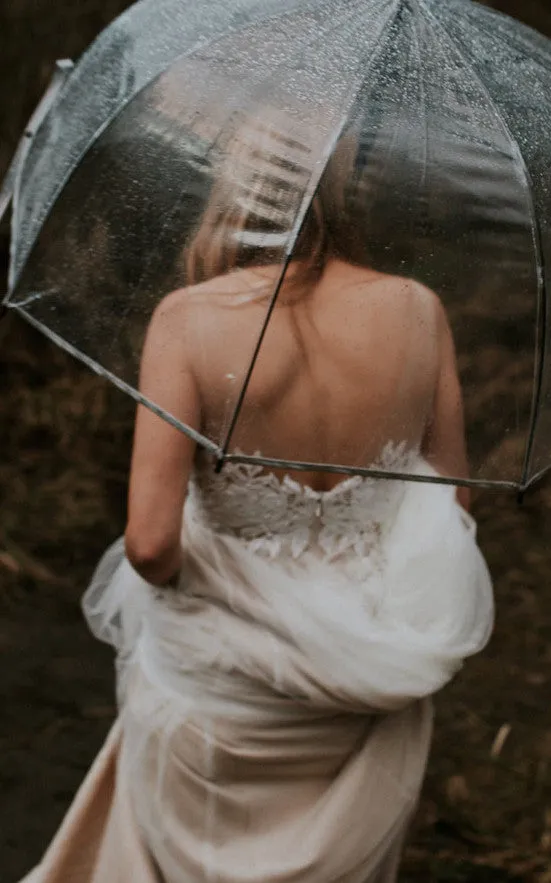 A-Line V-neck Lace Simple Wedding Dress Sleeveless With Open Back-716544