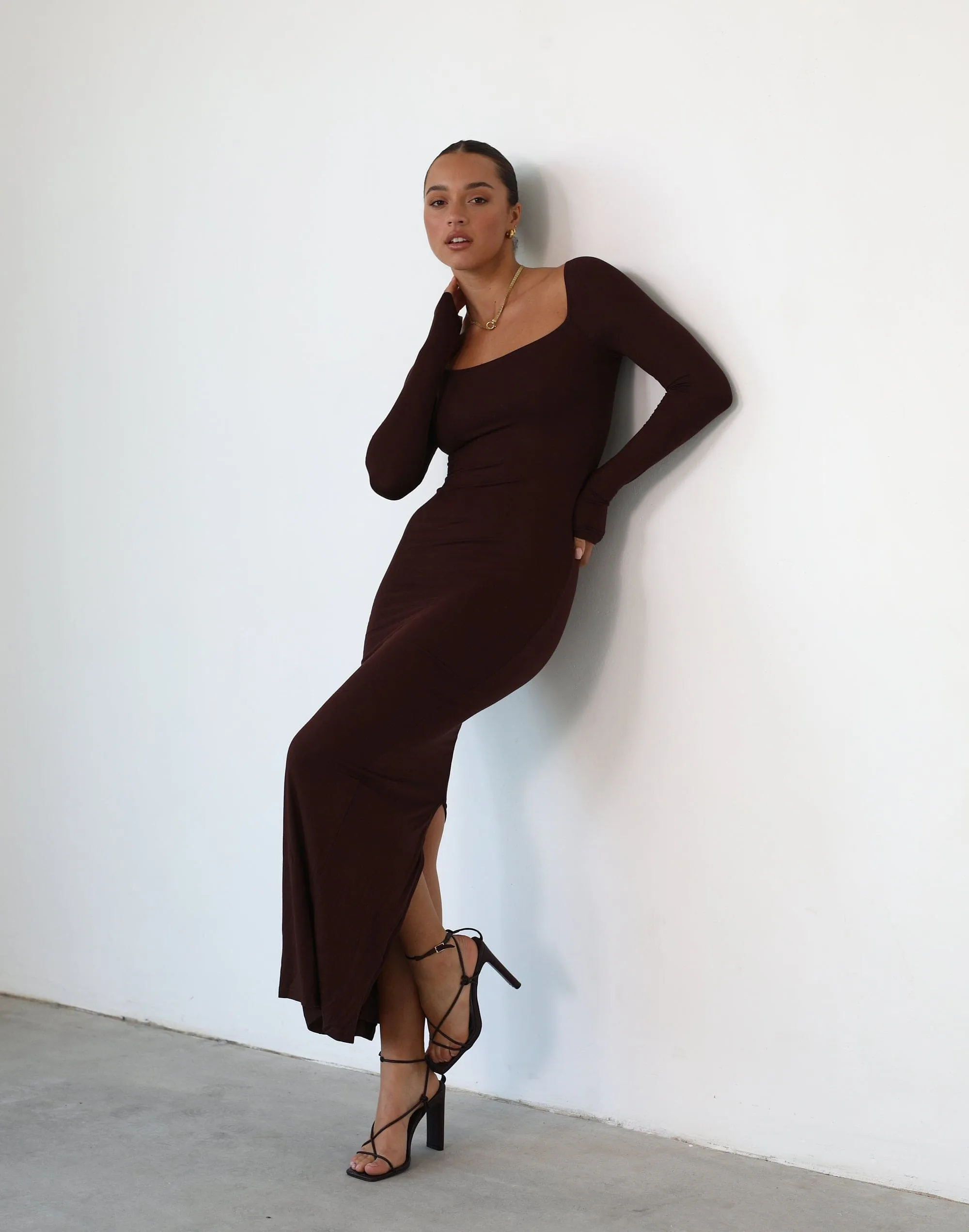 Eyes On Me Maxi Dress (Cocoa)