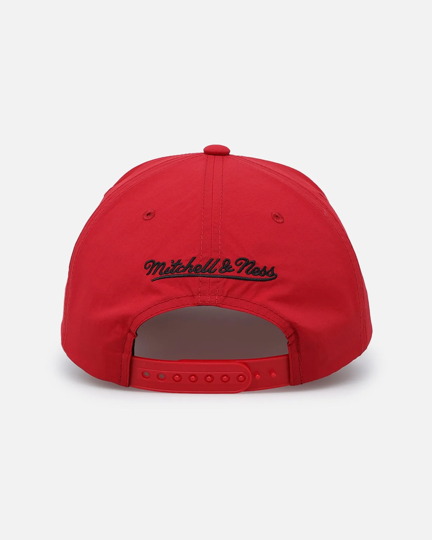 Mitchell & Ness Chicago Bulls Retro Matte Nylon Origins Snapback Red