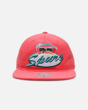 Mitchell & Ness San Antonio Spurs Centre Circle Origin Snapback Pink